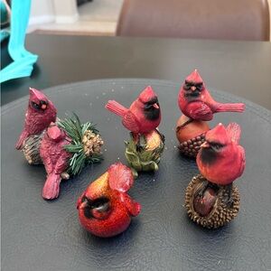 Set of 5 cardinal figurines